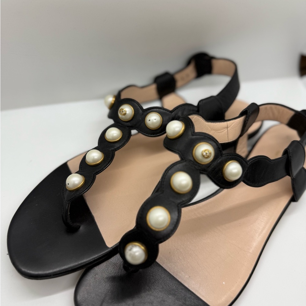 Gucci Black Sandals with Pearl Details